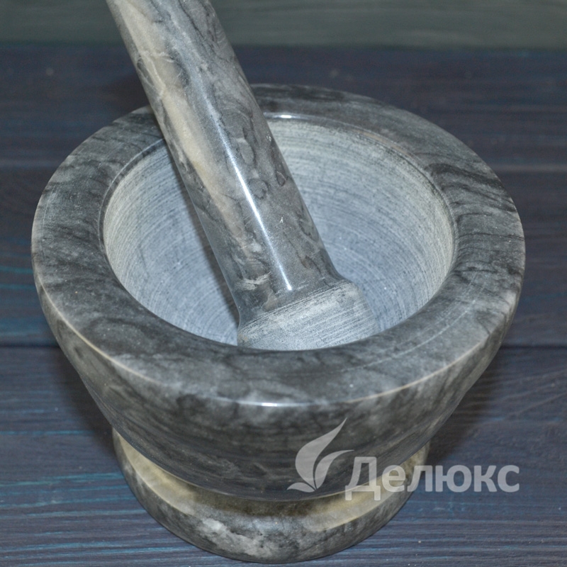 Ступка из черного мрамора